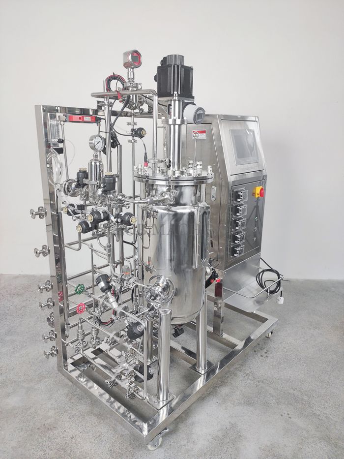 bioreaktor dapat memuat volume hingga