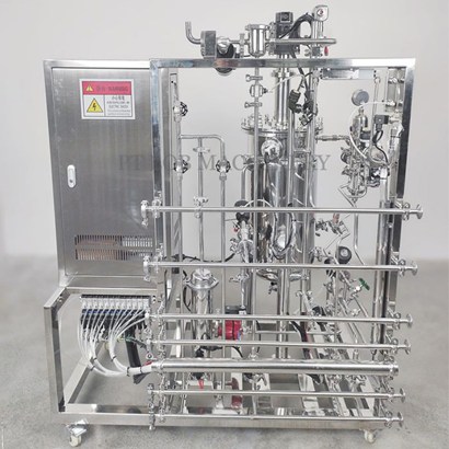 bioreaktor dapat memuat volume hingga