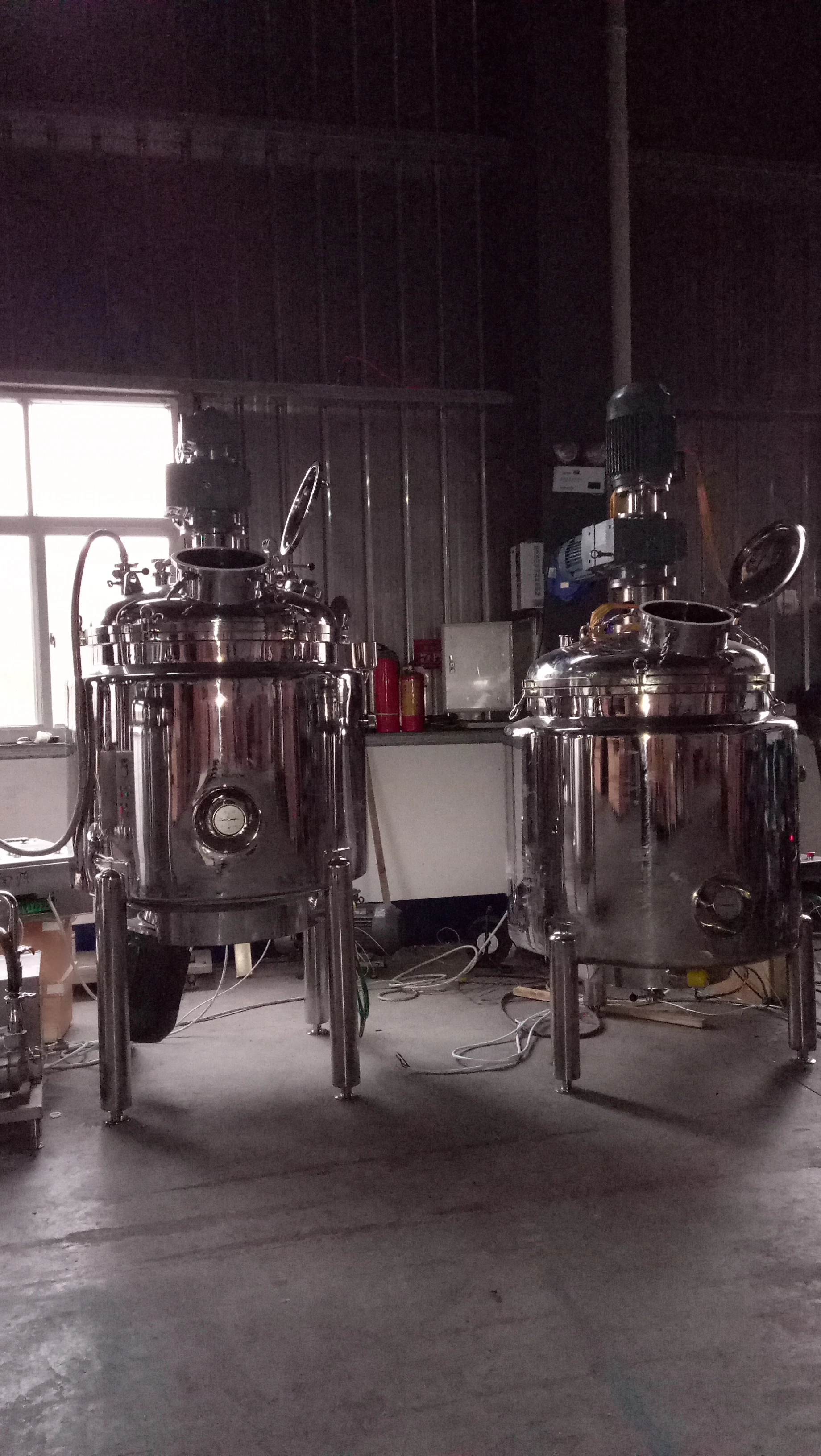 Tangki Pencampur dan Pengemulsi Vakum 500L (Model G)