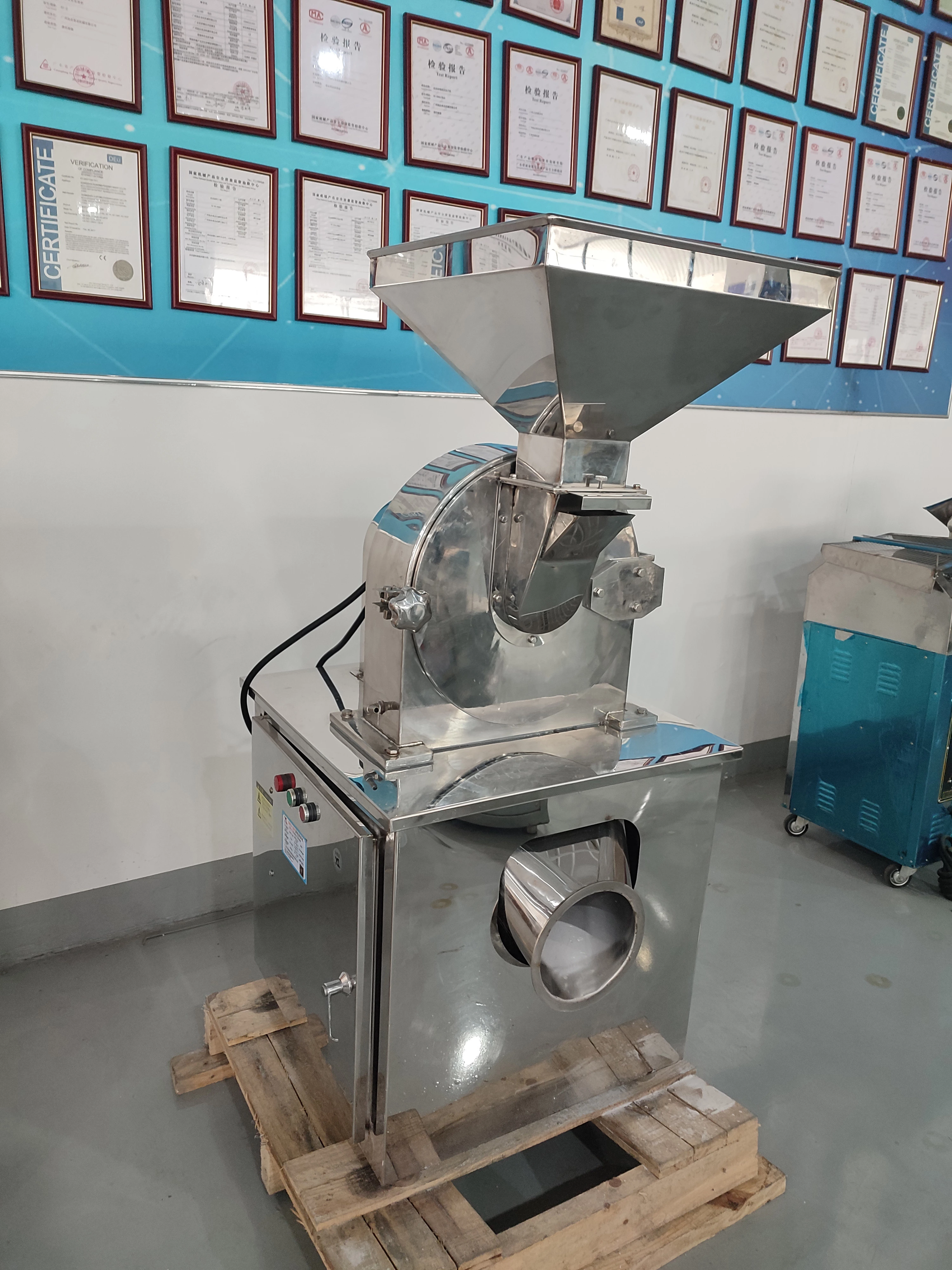 Lini Produksi Kapsul Keras LOB