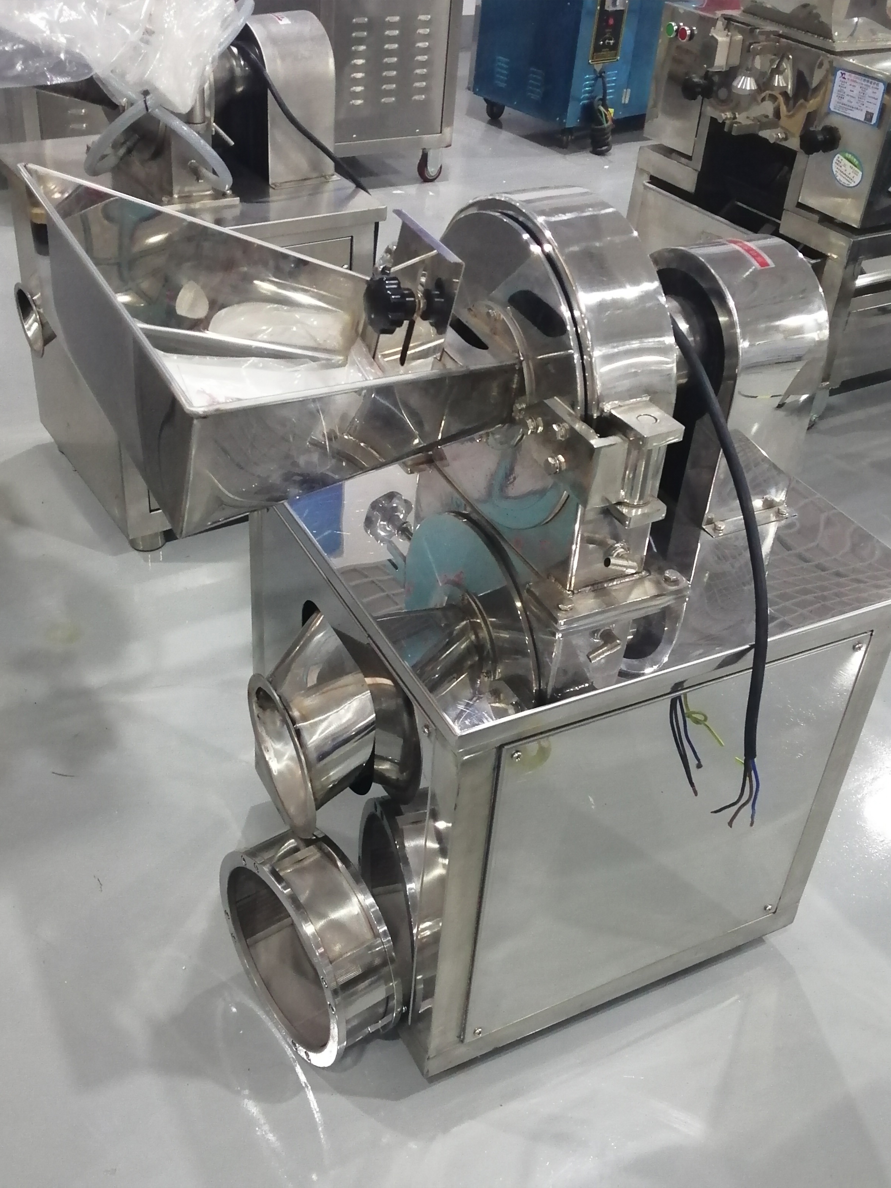 Lini Produksi Kapsul Keras LOB