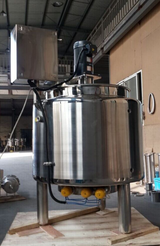 Stainless steel Mixing tank/ Tangki Pencampuran Pemanas Listrik / Jacketed Mixing Tank