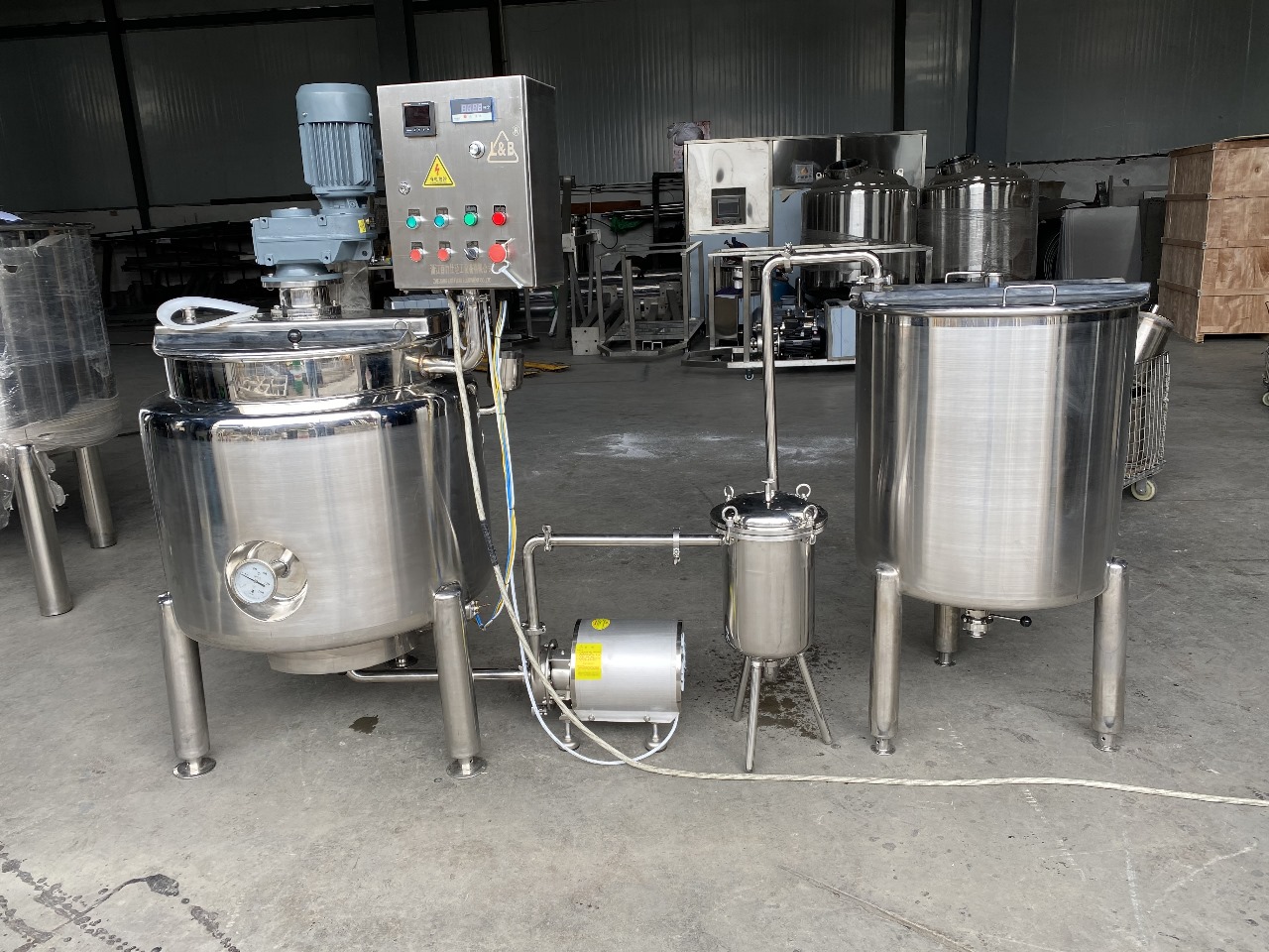 Stainless steel Mixing tank/ Tangki Pencampuran Pemanas Listrik / Jacketed Mixing Tank
